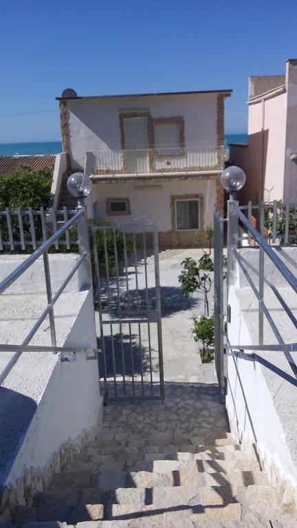 Villa Marinella Porto Empedocle Ruang foto